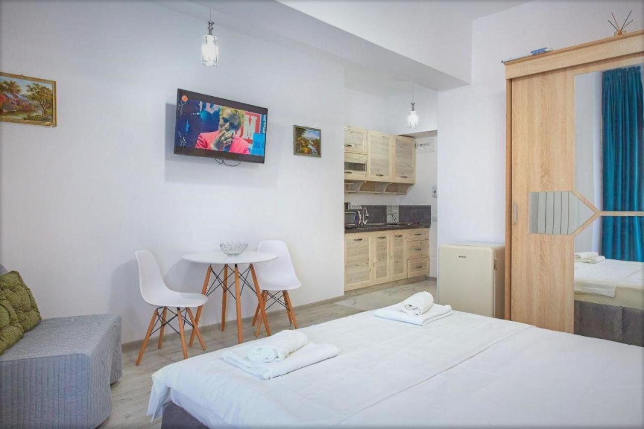 Studio Eli Tomis Villa Mamaia Nord - นาโวดาริ ภายนอก รูปภาพ